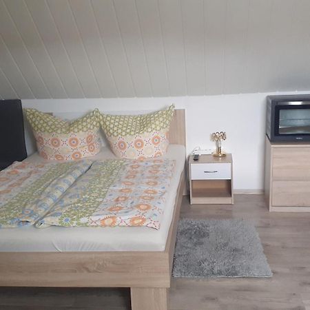 Privatzimmer Burgau Exterior photo
